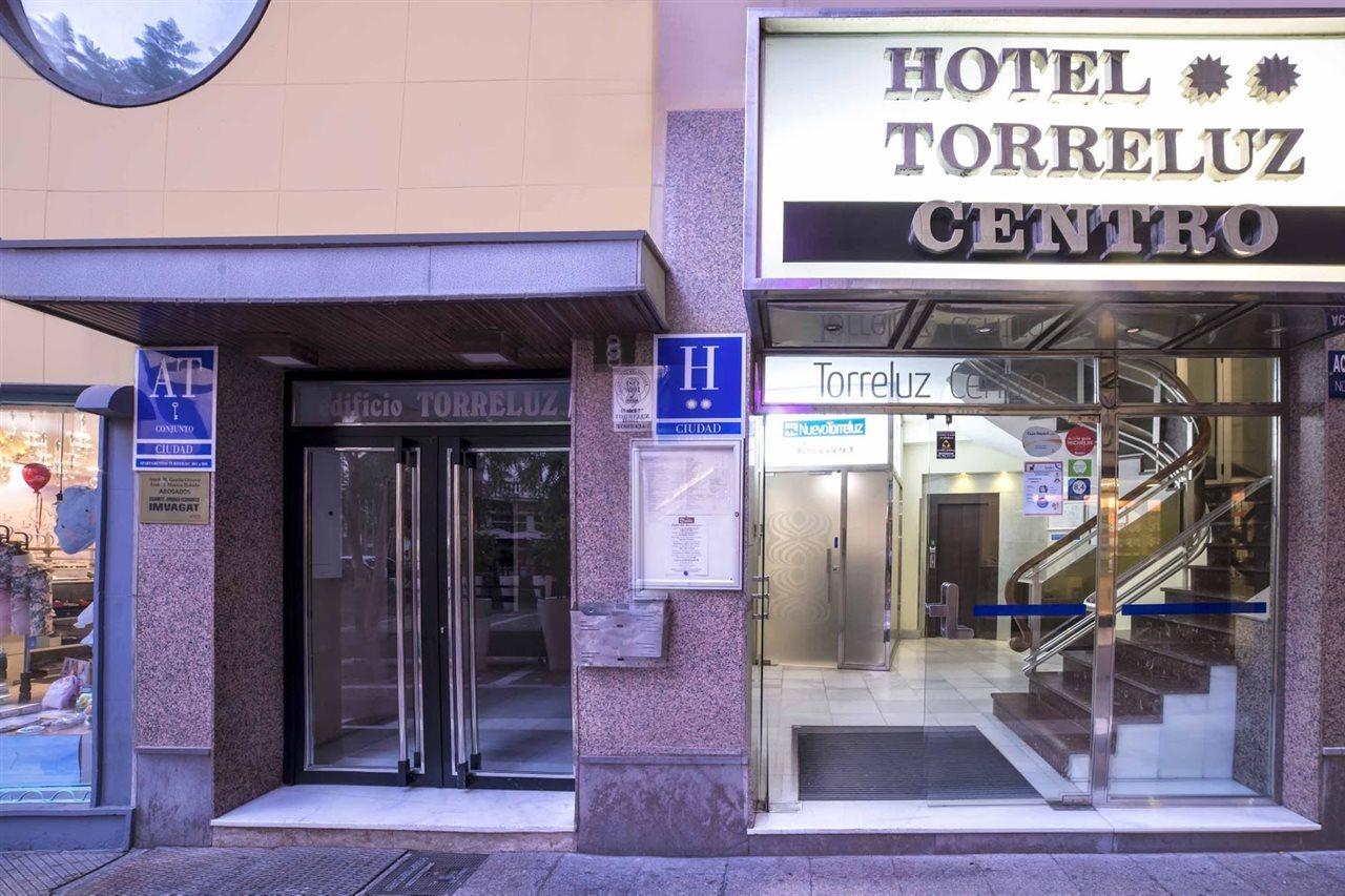 Torreluz Apartamentos Almeria Bagian luar foto