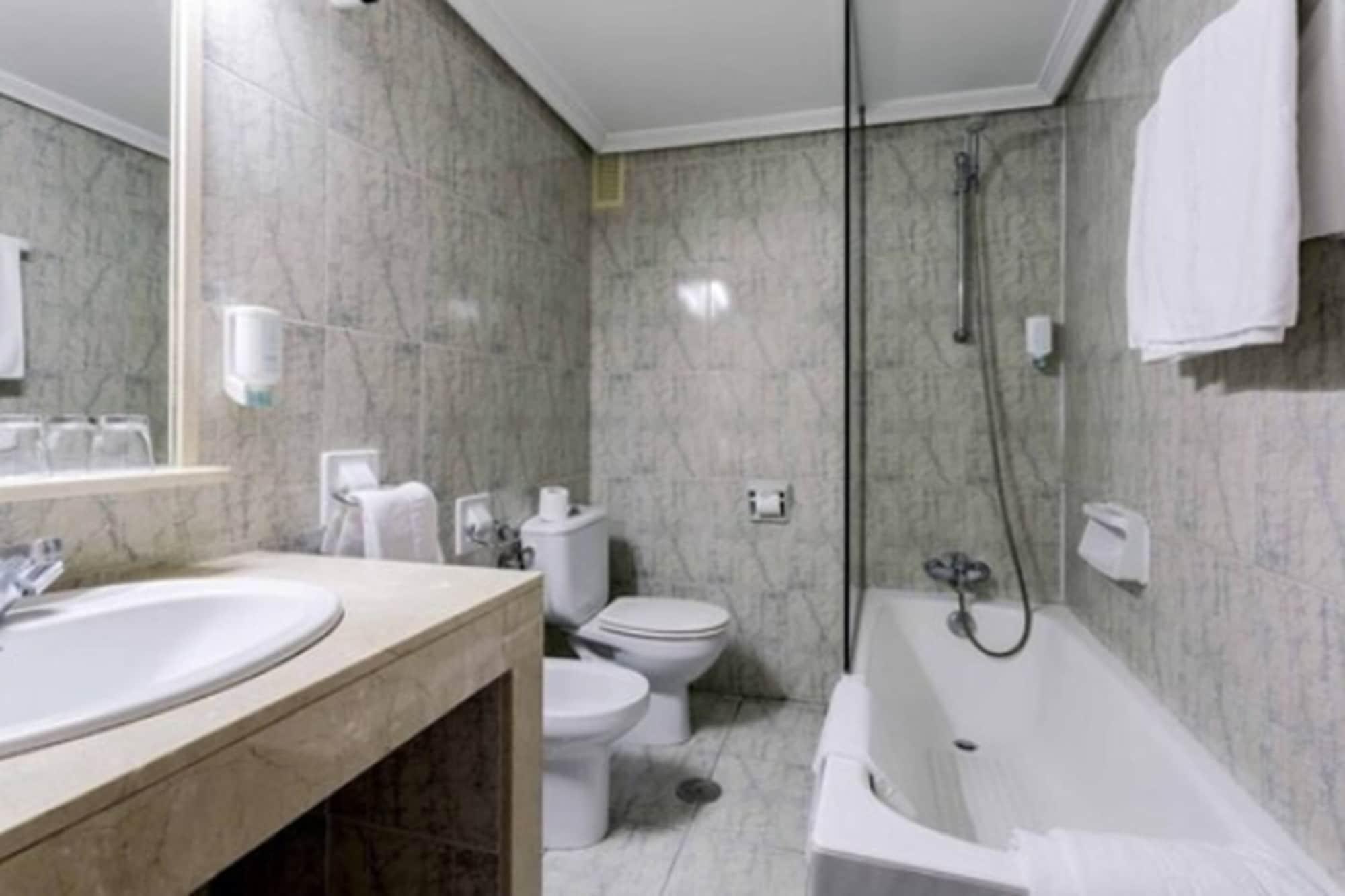 Torreluz Apartamentos Almeria Bagian luar foto