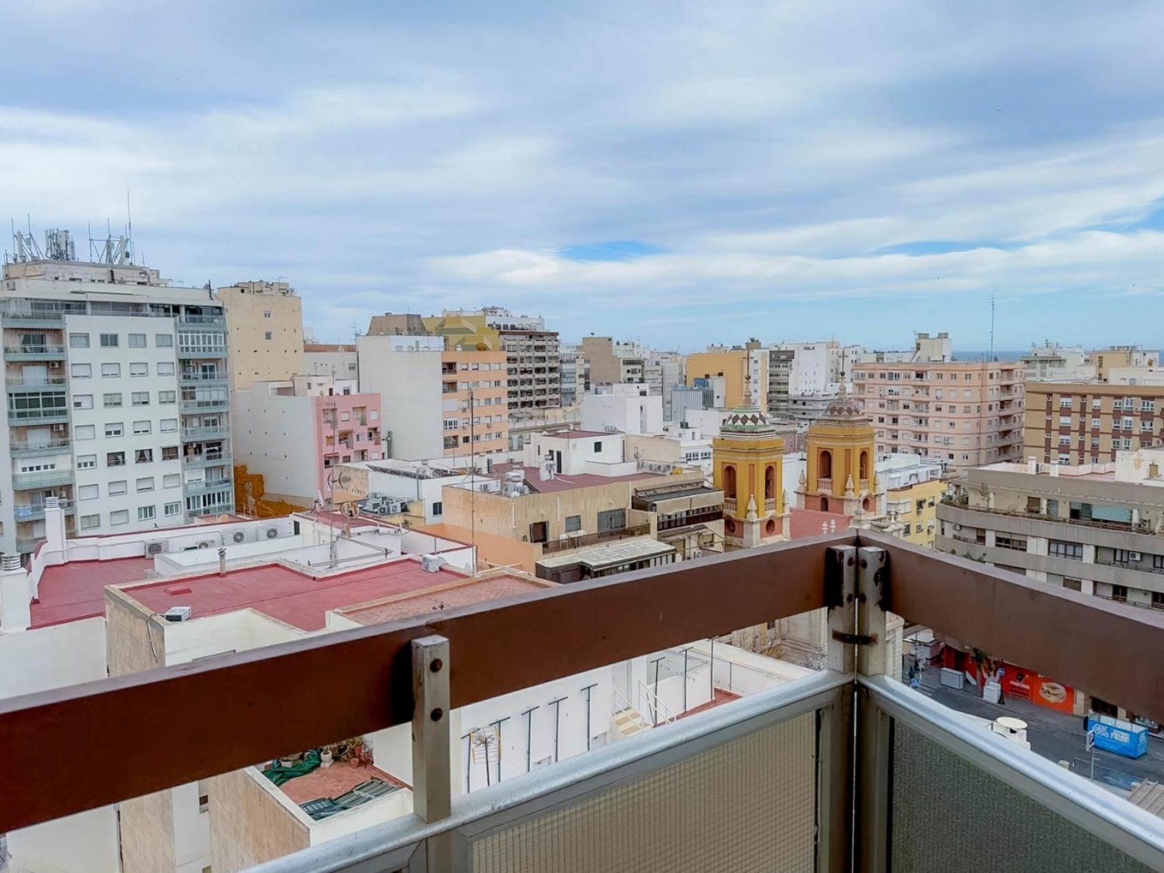 Torreluz Apartamentos Almeria Bagian luar foto